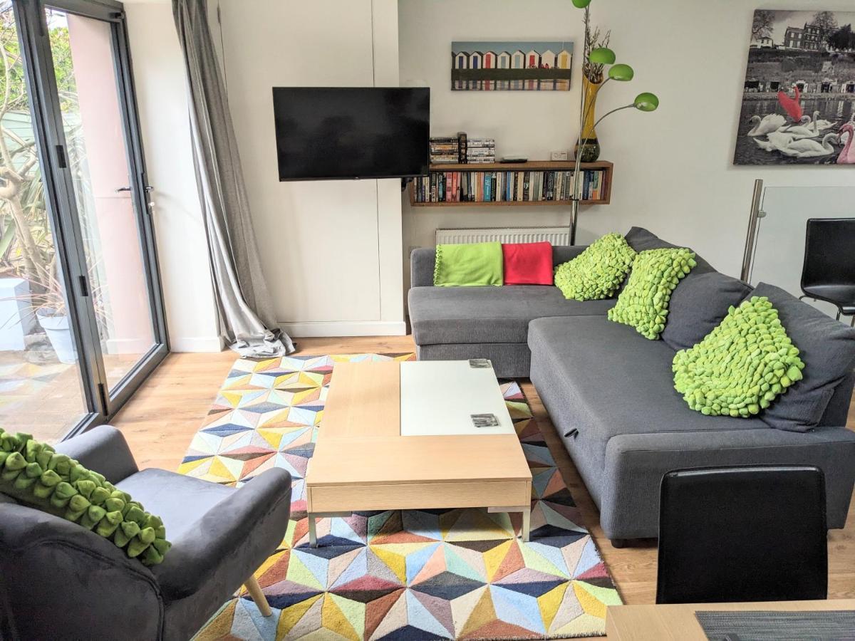 The Urban Retreat Apartment Torquay Bagian luar foto