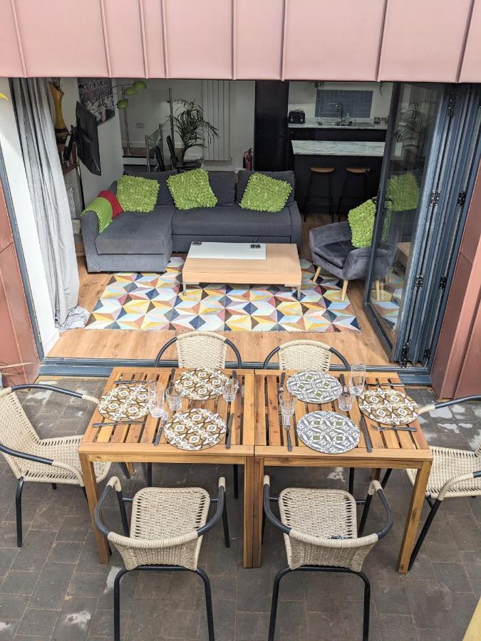 The Urban Retreat Apartment Torquay Bagian luar foto